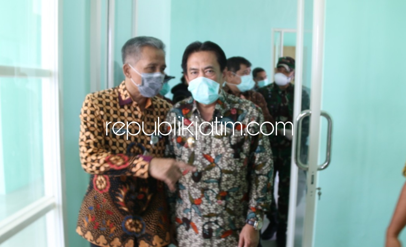 PLH - Gubernur Jatim, Khofifah Indar Parawansa tunjuk Sekda Sidoarjo, Achmad Zaini sebagai Plh Bupati Sidoarjo setelah Plt Bupati Sidoarjo, Nur Ahmad Syaifuddin wafat.