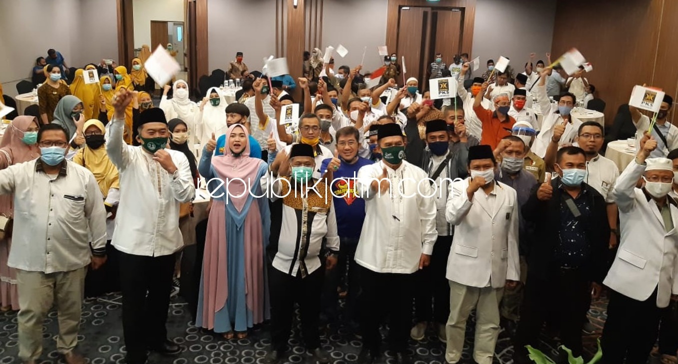 KONSOLIDASI - Paslon Cabup dan Cawabup, Bambang Haryo Soekartono (BHS) dan M Taufiqulbar berkoordinasi dengan PKS di Hotel Aston KNV Sidoarjo untuk pemenangan Paslon yang diusung 5 partai ini, Selasa (22/09/2020) malam.