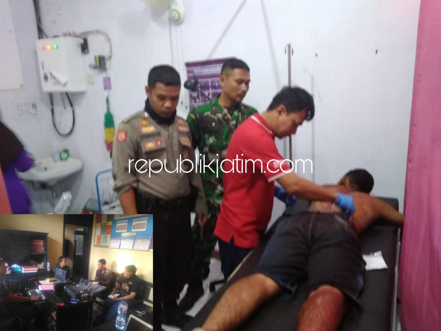 DIRAWAT - Salah satu korban tersabet keris dirawat di rumah sakit. Insert foto tersangka penganiayaan diamankan di Polres Ponorogo, Kamis (01/11/2018).