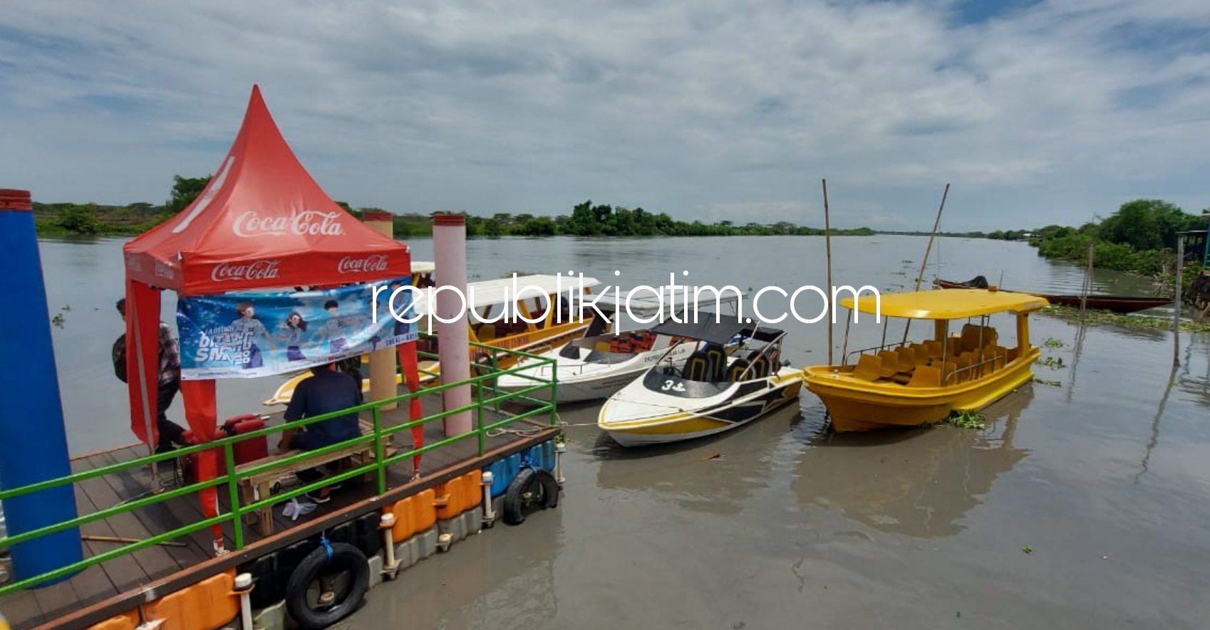 KUNJUNGAN - Pj Bupati Sidoarjo, Hudiyono bakal mengundang Kementerian Kelautan dan Perikanan (KKP), Pemprov Jatim, Camat Jabon, Kades Kedungpandan dan Pengelola Bumdes Kedungpangan dalam Pengembangan Wisata Bahari Tlocor, Minggu (01/11/2020).