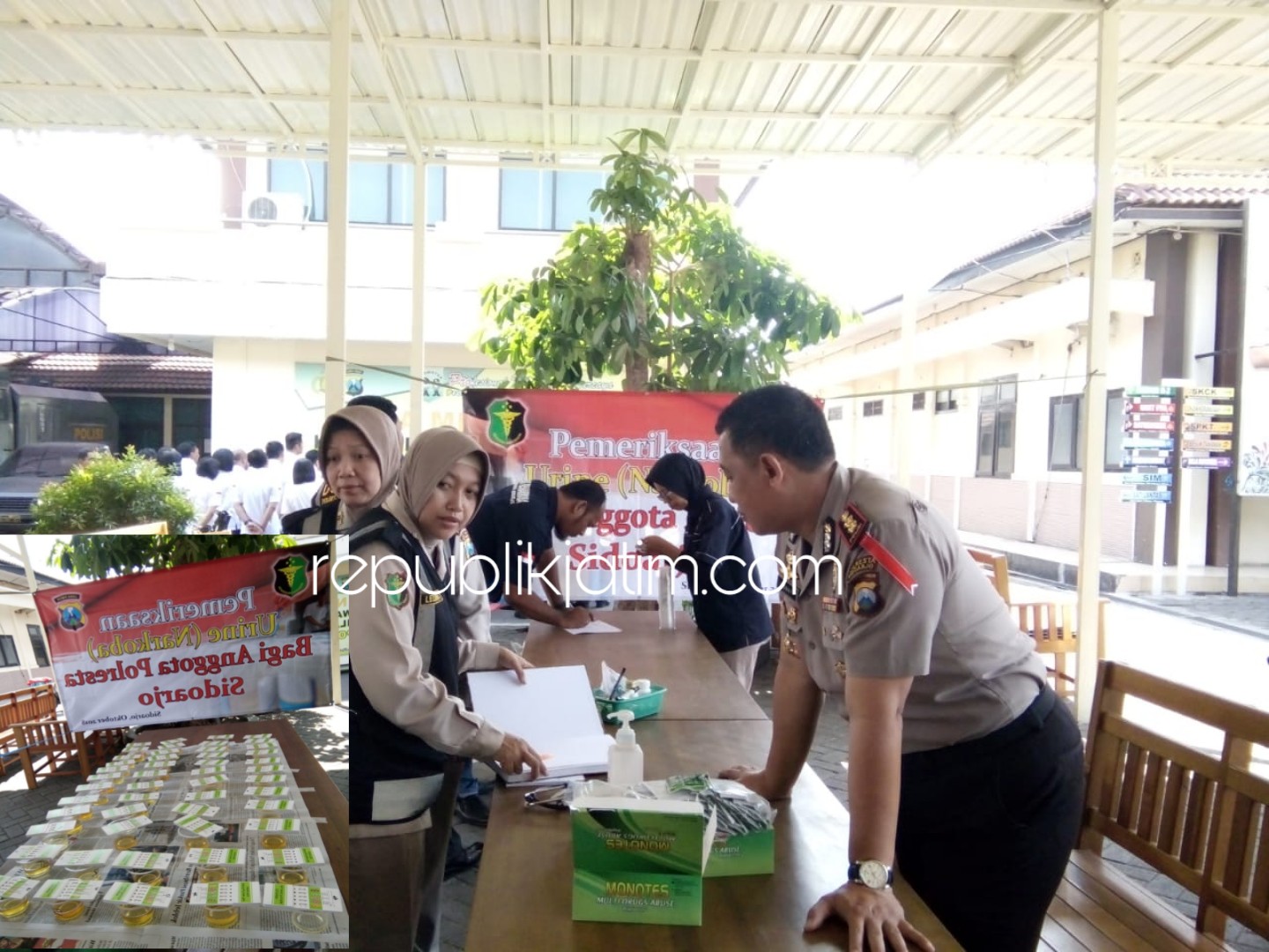 TES URINE - Para anggota Polresta Sidoarjo dites urine mendadak sebagai upaya pencegahan penyalahgunaan narkoba di internal polisi, Rabu (21/11/2018).