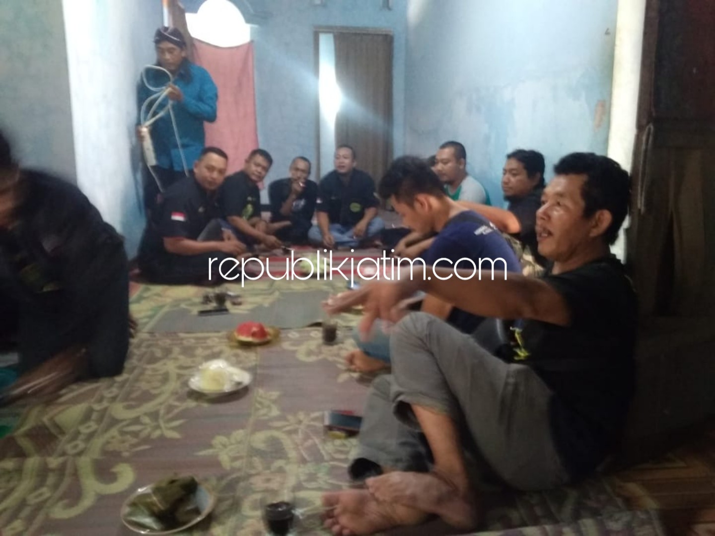 BENTUK KOPERASI - Perpek 5 Ponorogo yang beranggotakan 446 pedagang bakal mendirikan koperasi yang menyediakan kebutuhan pokok, Selasa (11/12/2018).