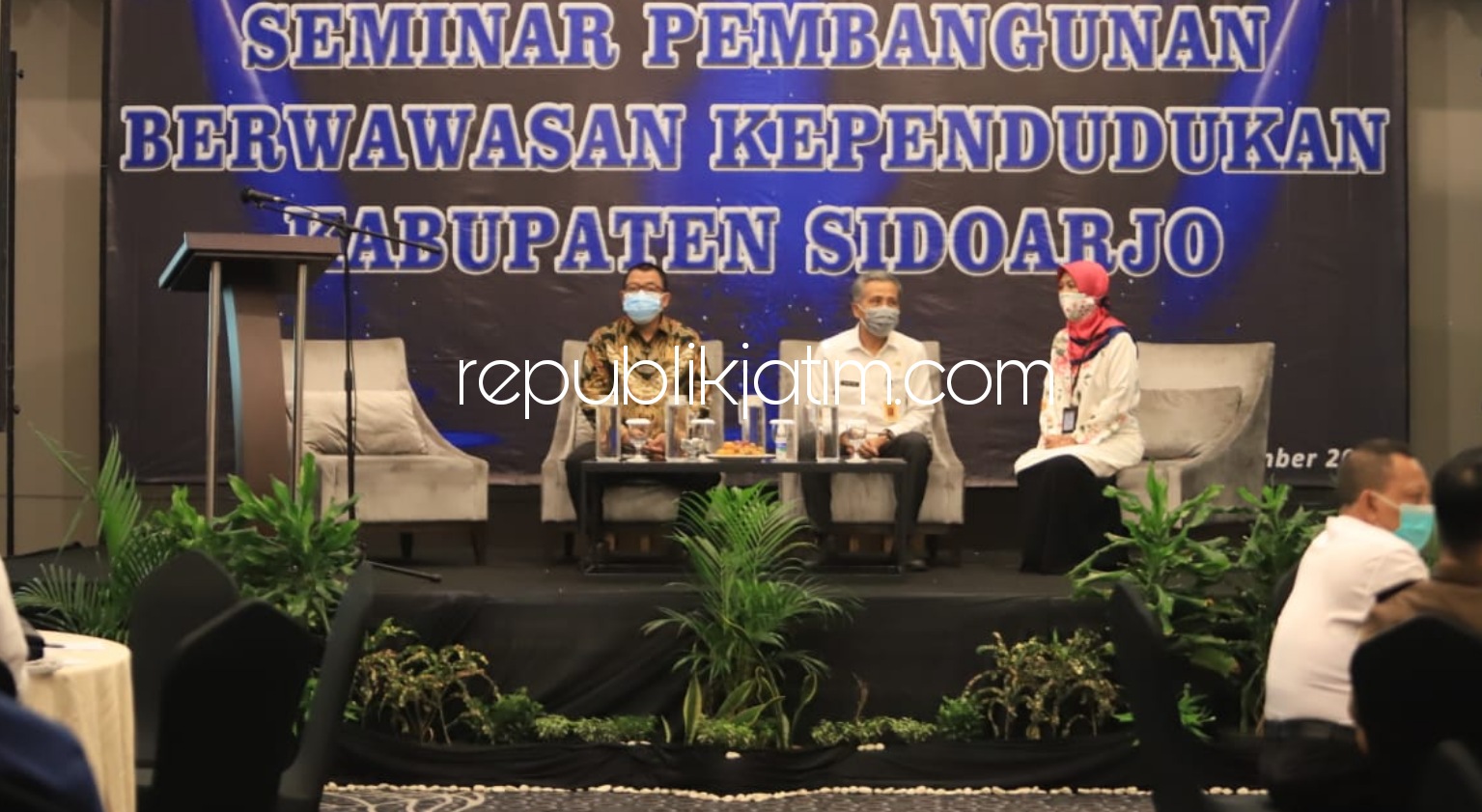 SEMINAR - Kepala BPS Kabupaten Sidoarjo, Indriya Purwaningsih saat acara Seminar Kependudukan di Aston Hotel KNV, Sidoarjo (23/12/2020).