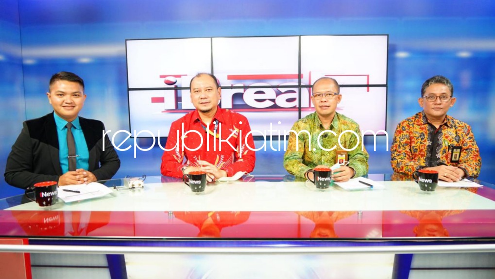 TALK SHOW - Kantor Wilayah (Kanwil) DJP Jawa Timur II menggelar kampanye simpatik melalui kegiatan Talkshow bertajuk Spectaxcularnya SPT dan PPS 'Ayo Rek, Gotong Royong Mbangun Negeri' di salah satu Studio Televisi swasta di Surabaya kemarin.