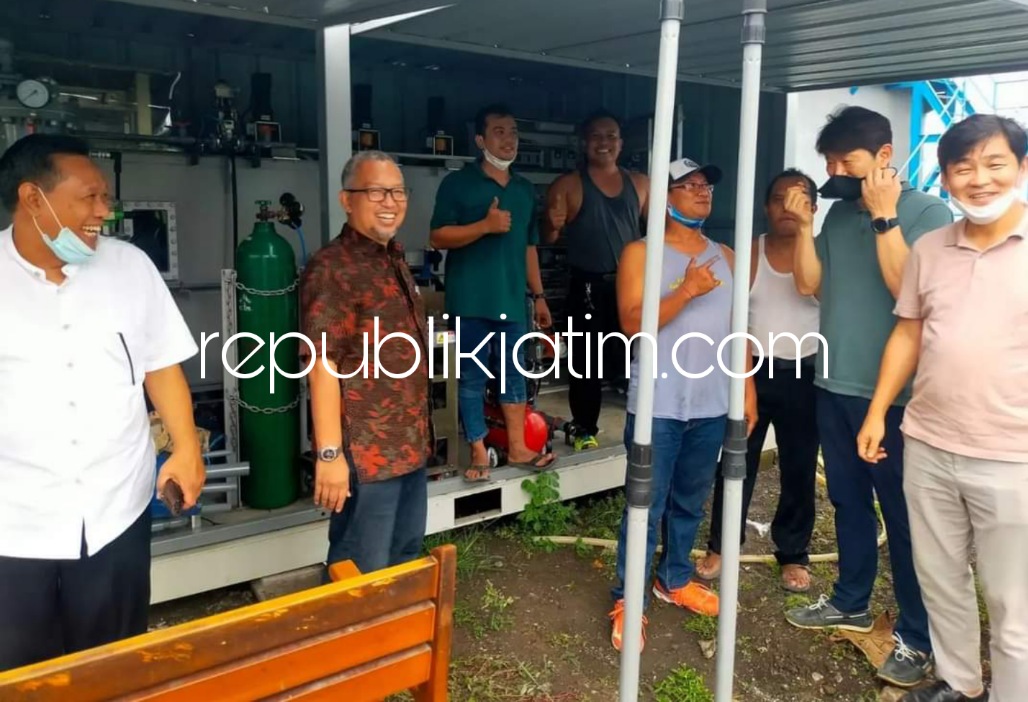 KERJASAMA - Perumda Delta Tirta Sidoarjo Januari 2022 menandatangani Memorandum Of Understanding (MoU) atau kerjasama dengan PT Michigan Technology Co, asal Korea Selatan dalam pengelolaan di IPA Siwalanpanji, Kecamatan Buduran, Kamis (02/06/2022).