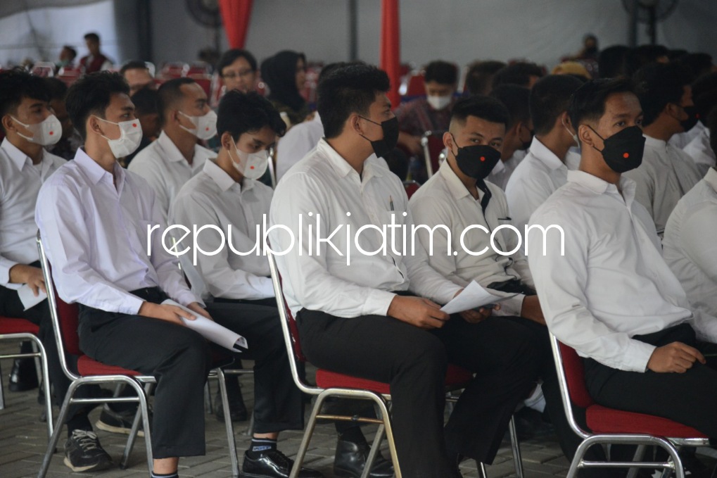 CALON TARUNA - Di Jatim, ada sebanyak 2.149 peserta rencananya akan mengikuti tes di Kanreg II BKN Surabaya pada 18 sampai 21 Juni 2022 mendatang.