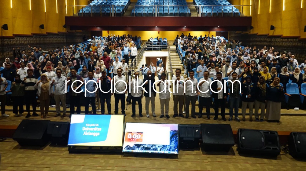 KULIAH - Kementerian Keuangan (Kemenkeu) menyelenggarakan kuliah umum bertajuk #UangKita Talk di Universitas Airlangga, Surabaya, Rabu (06/09/2023).