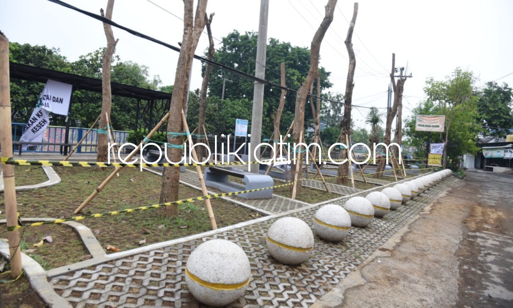 TAMAN - Upaya mempercantik wajah dan sudut Kota Delta dilakukan Bupati Sidoarjo Ahmad Muhdlor Ali dengan membangun Ruang Terbuka Hijau (RTH) serta 9 taman yang tersebar di sejumlah wilayah kecamatan, Minggu (10/12/2023).