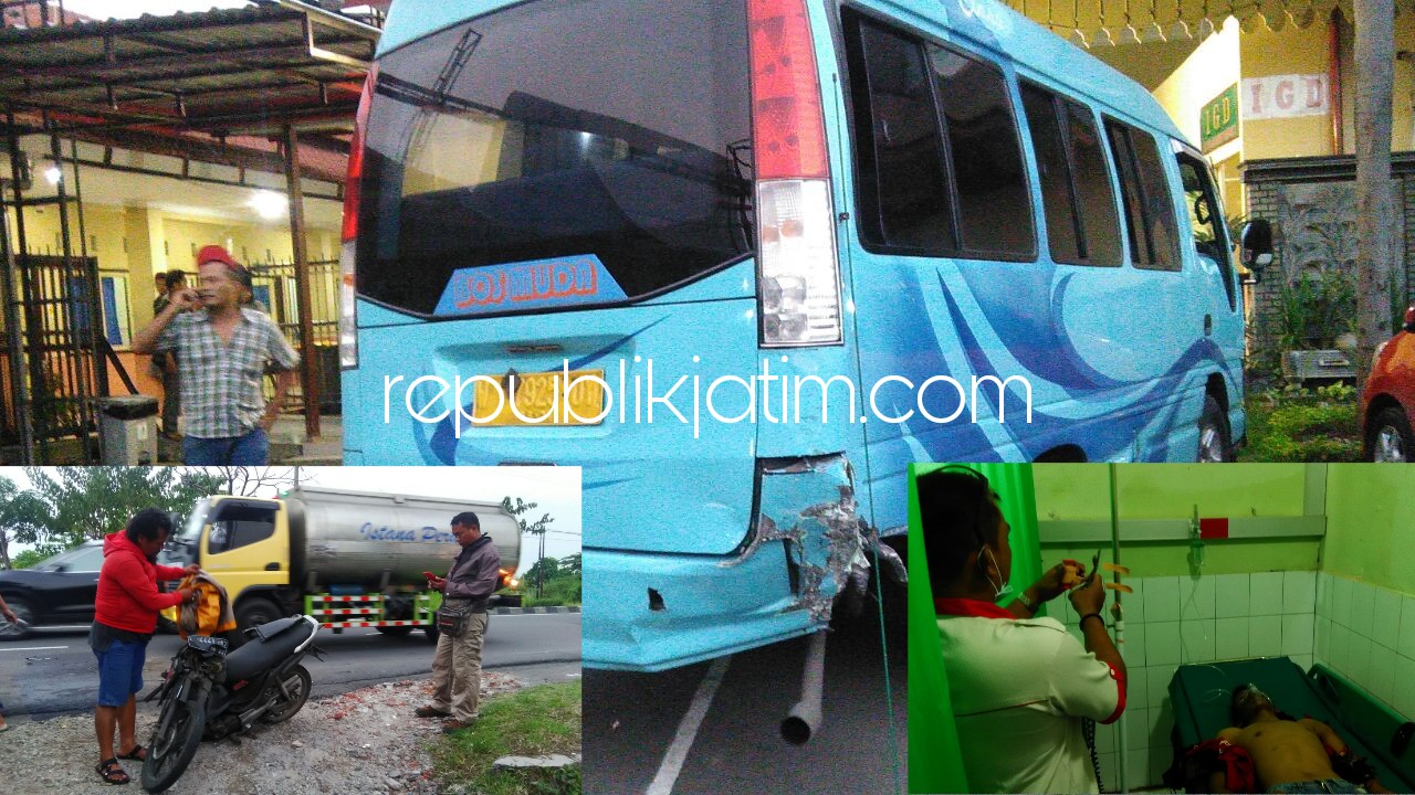 RINGSEK - Kondisi mobil Elf yang ringsek usai ditabrak motor di JL Raya Porong dan korban terluka di RS Bhayangkara Pusdik Gasum Porong, Sabtu (17/02/2018).